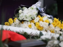 遗体告别穿什么颜色衣服？遗体告别仪式着装要求